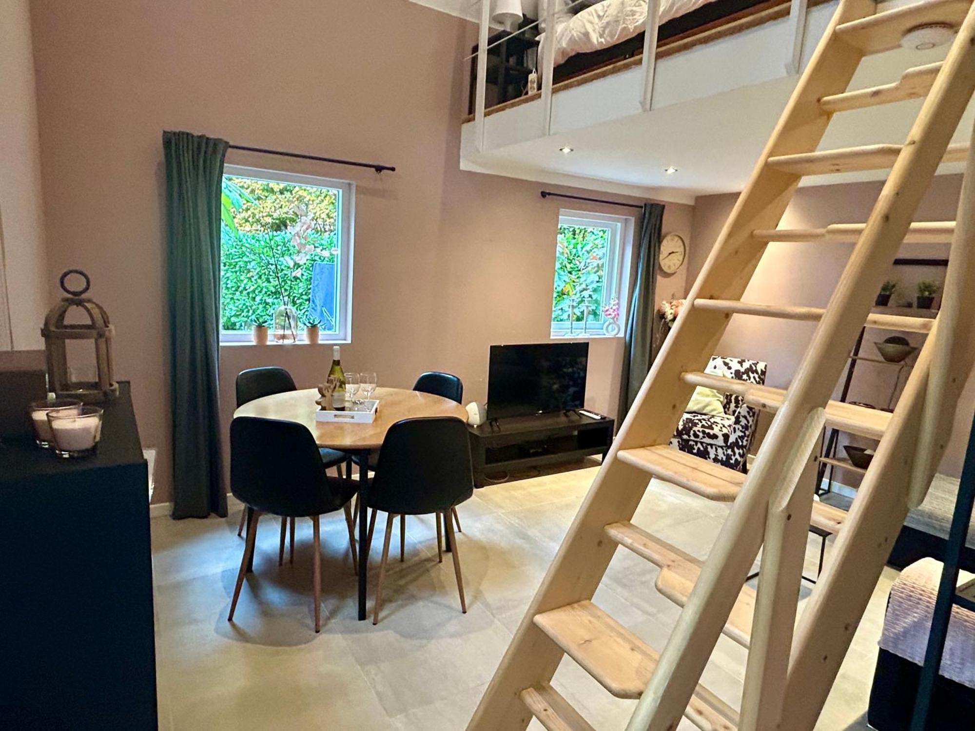 B&B In De Aap Gelogeerd Апелдоорн Екстериор снимка